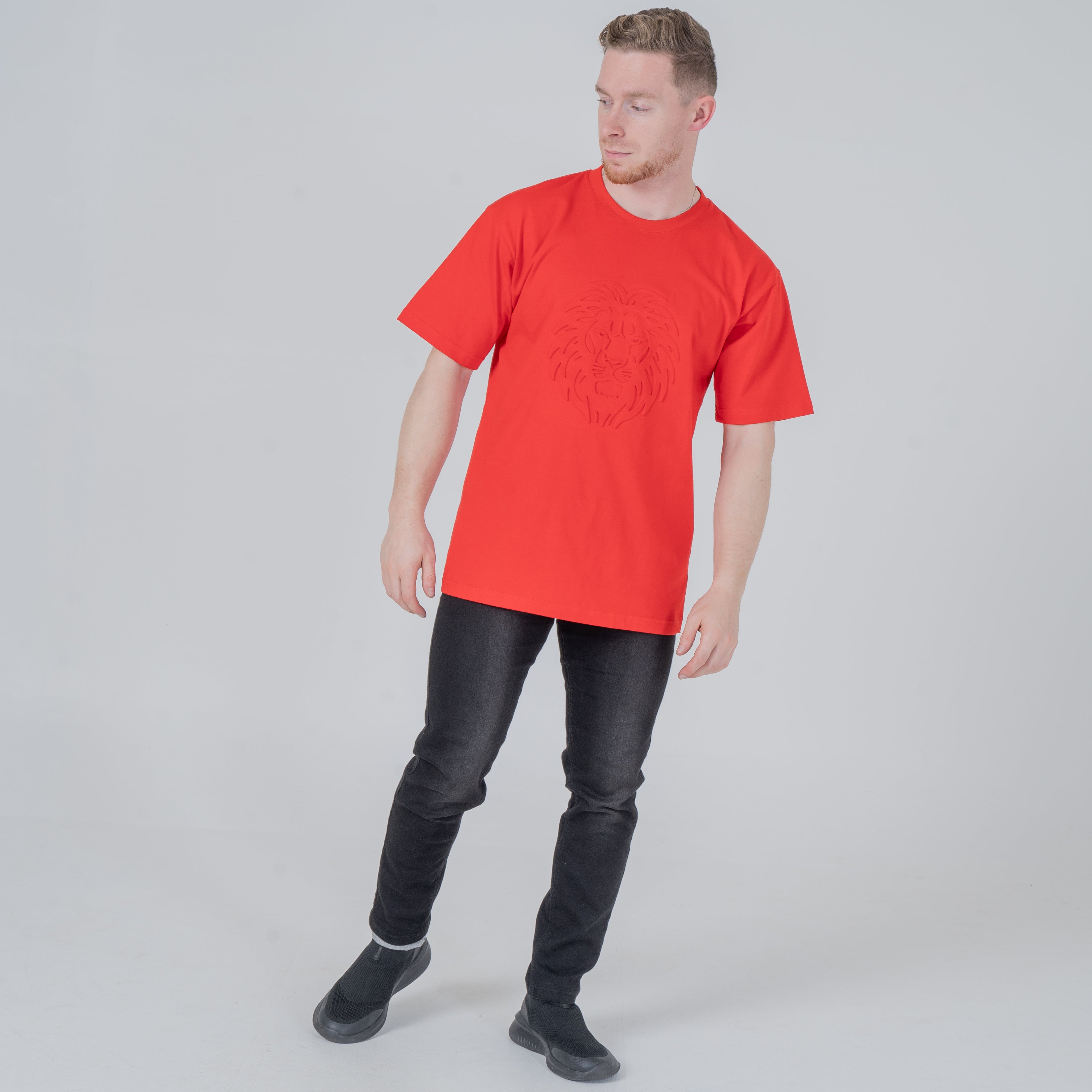 The Lion is Coming Tee - Red